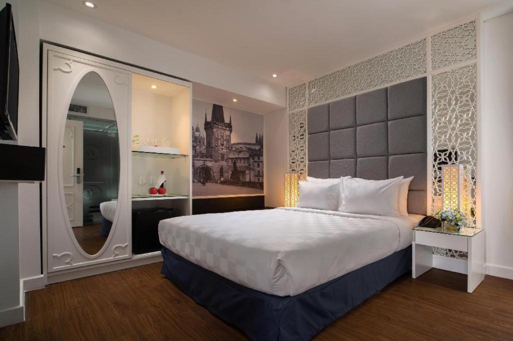 Victor Metropolis Hotel & Rooftop Bar In Hanoi City Exterior foto