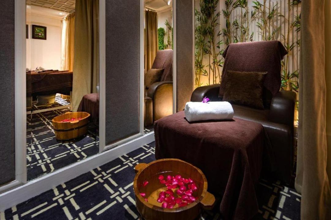 Victor Metropolis Hotel & Rooftop Bar In Hanoi City Exterior foto